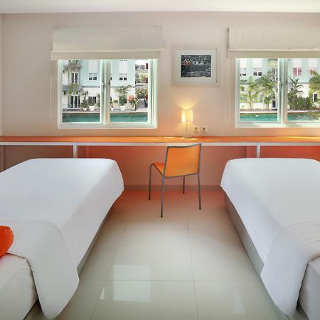 Harris Hotel & Residences Riverview Kuta, Bali Kuta Lombok Kültér fotó